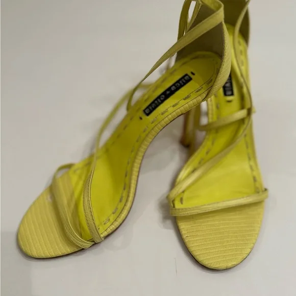 Alice and Olivia Neon Yellow Strappy Heels in Neon Yellow.|Green In Size 8.5 - Picture 9 of 11